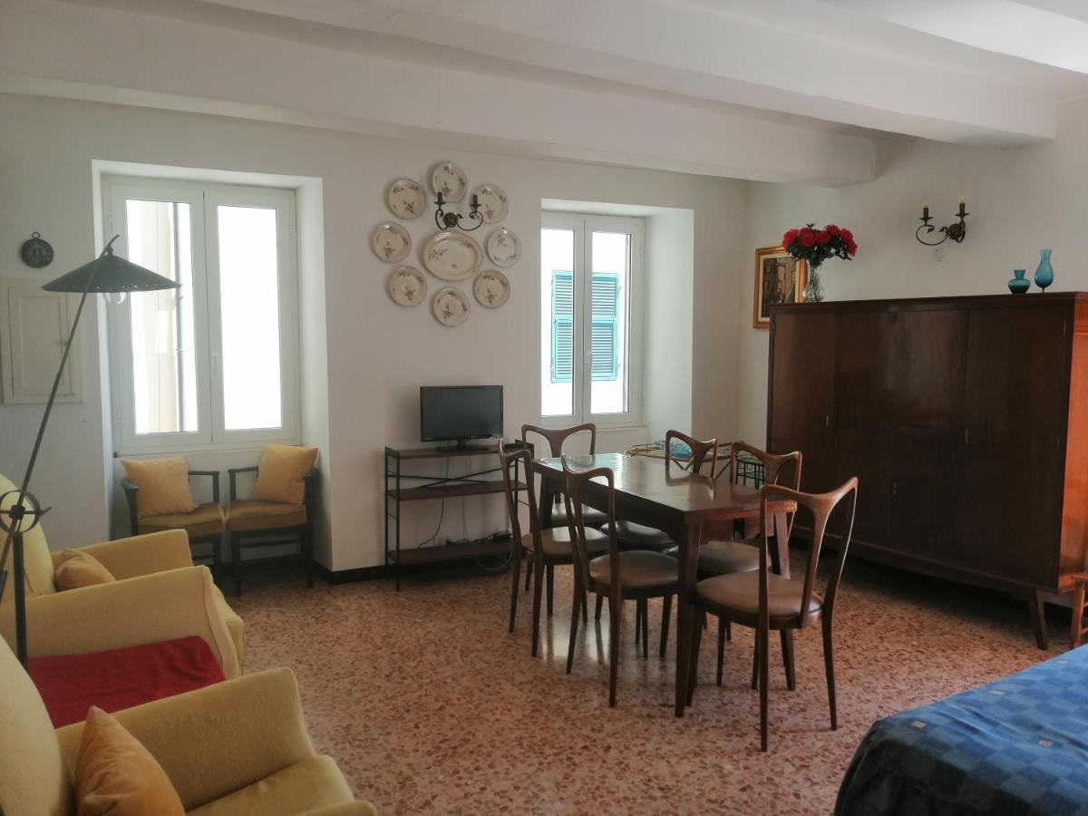 체르보 Casa Del Sole Affacciato Sul Mare 아파트 외부 사진