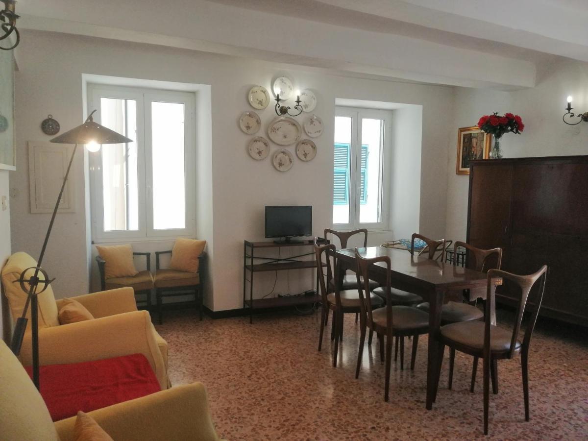 체르보 Casa Del Sole Affacciato Sul Mare 아파트 외부 사진