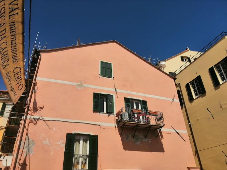 체르보 Casa Del Sole Affacciato Sul Mare 아파트 외부 사진