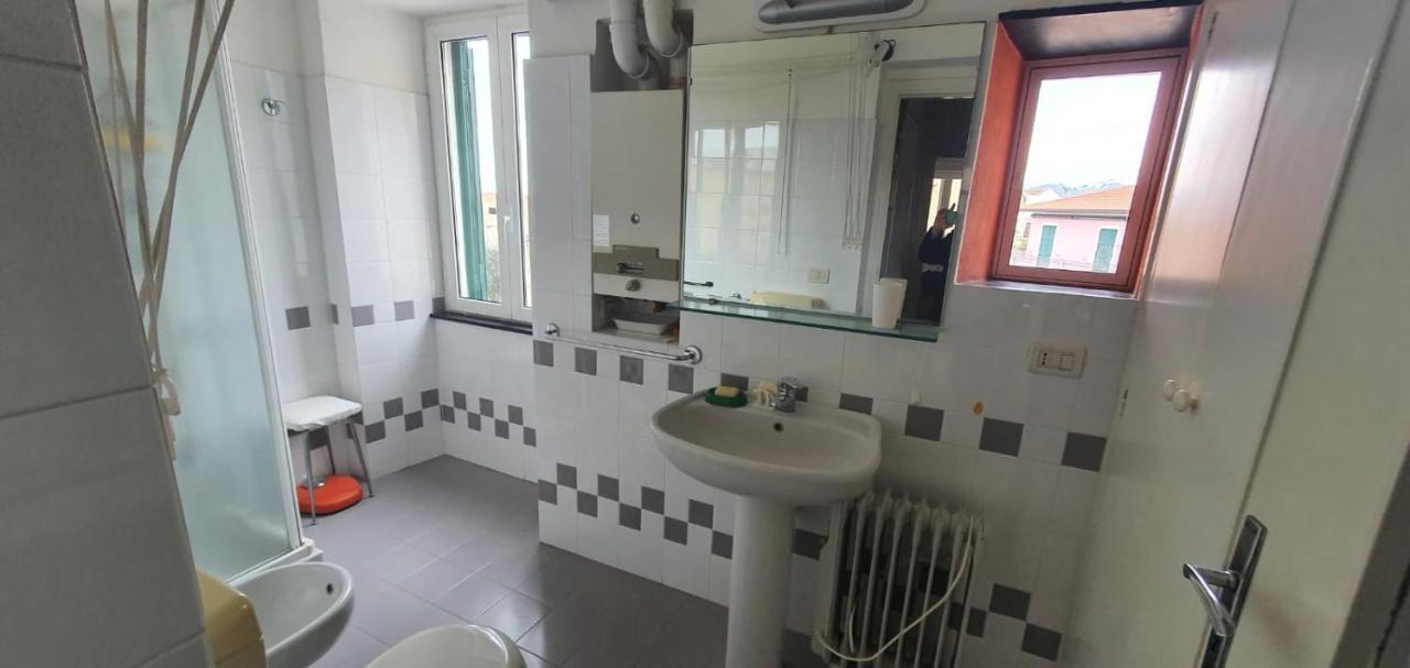 체르보 Casa Del Sole Affacciato Sul Mare 아파트 외부 사진