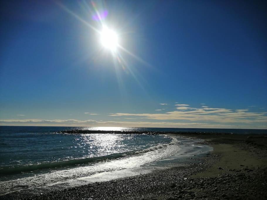 체르보 Casa Del Sole Affacciato Sul Mare 아파트 외부 사진